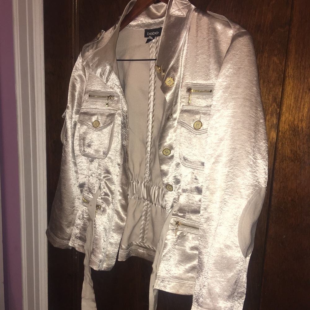 Light Jacket - Picture 2 of 2